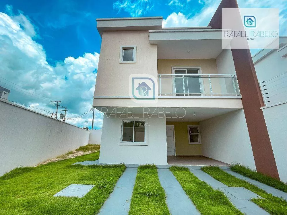 Casa à venda com 4 quartos, 155m² - Foto 1