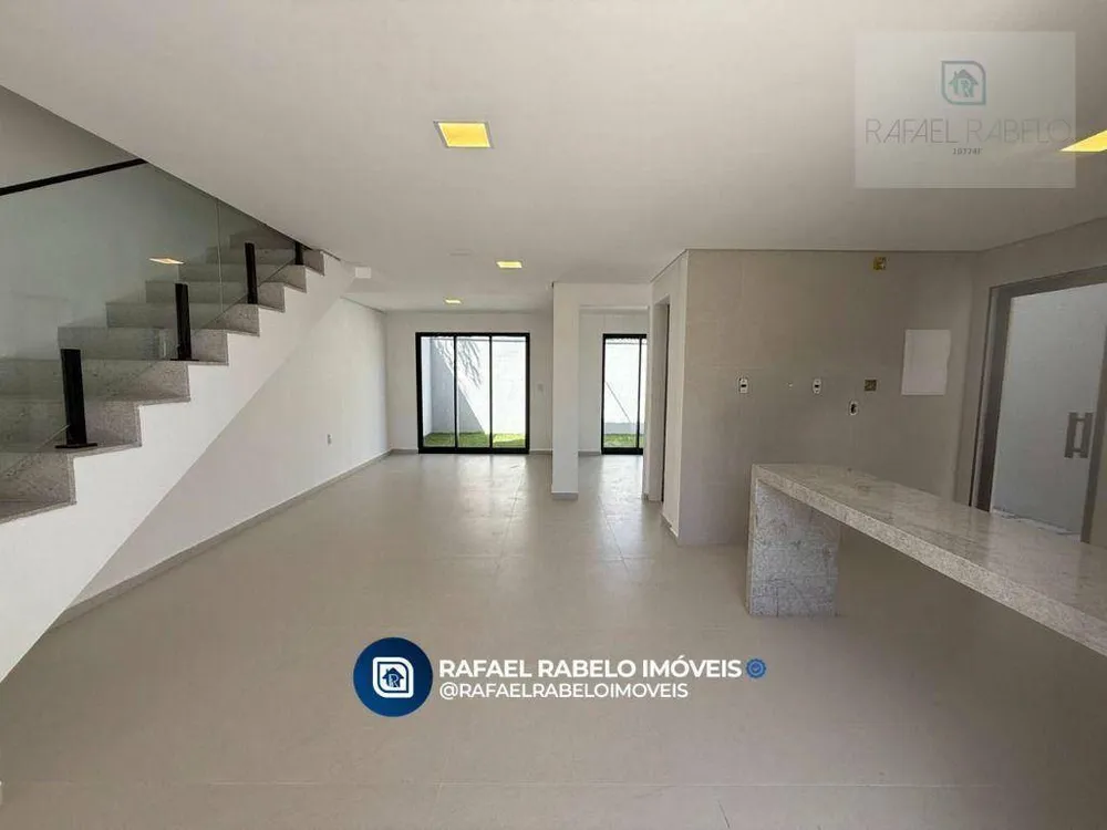 Casa, 4 quartos, 137 m² - Foto 2