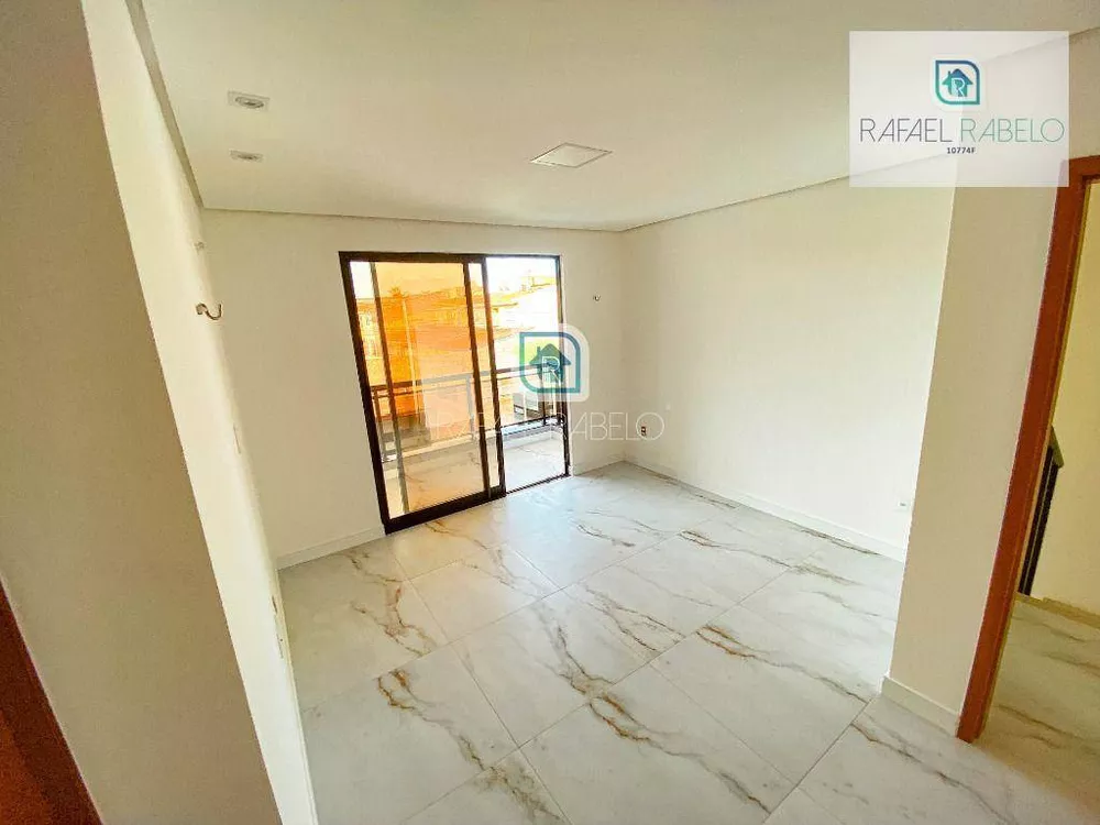 Casa à venda com 4 quartos, 164m² - Foto 2