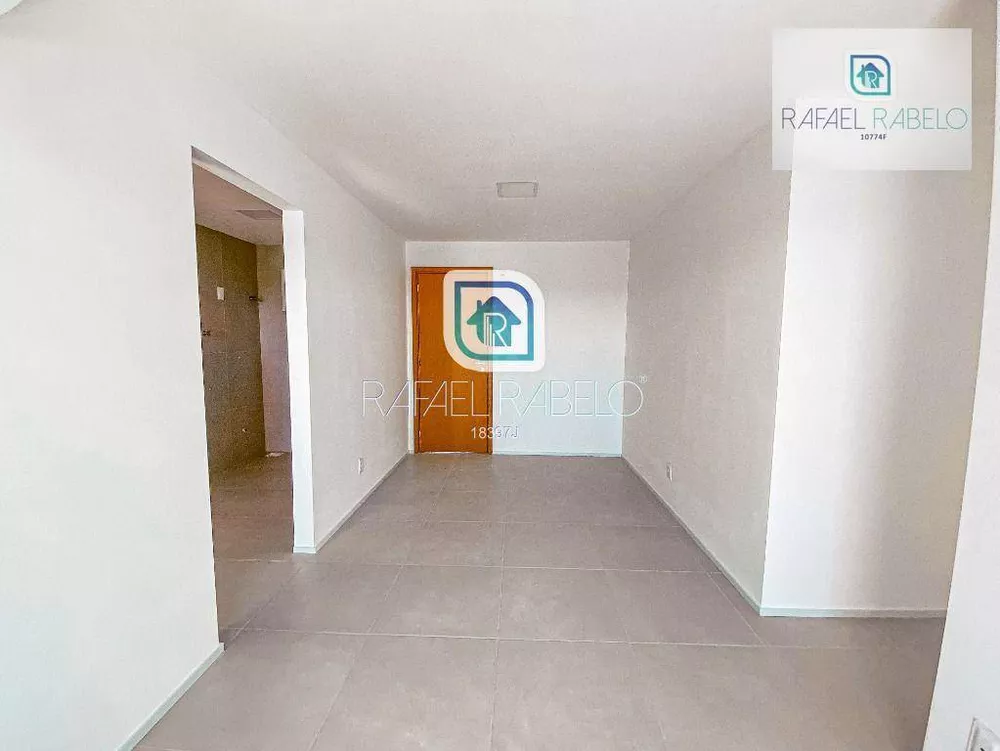 Apartamento à venda com 3 quartos, 77m² - Foto 2