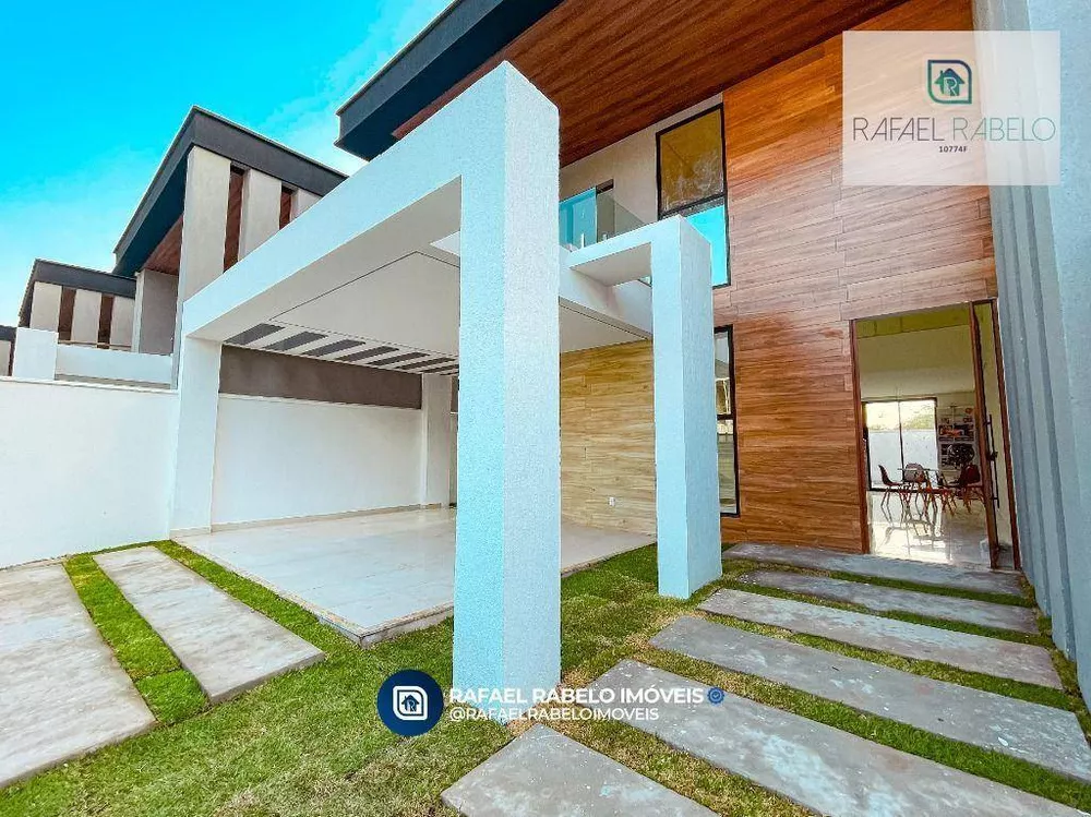 Casa à venda com 4 quartos, 191m² - Foto 2