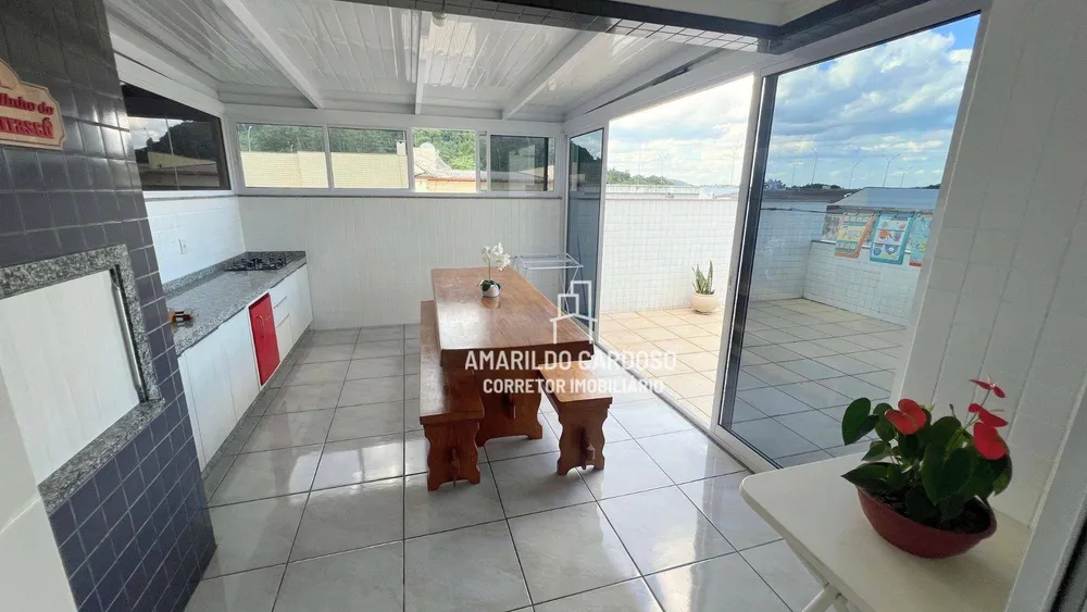 Apartamento, 2 quartos, 117 m² - Foto 1