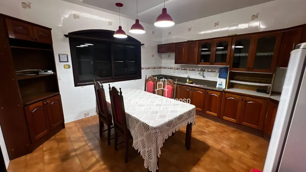 Casa, 3 quartos, 184 m² - Foto 8