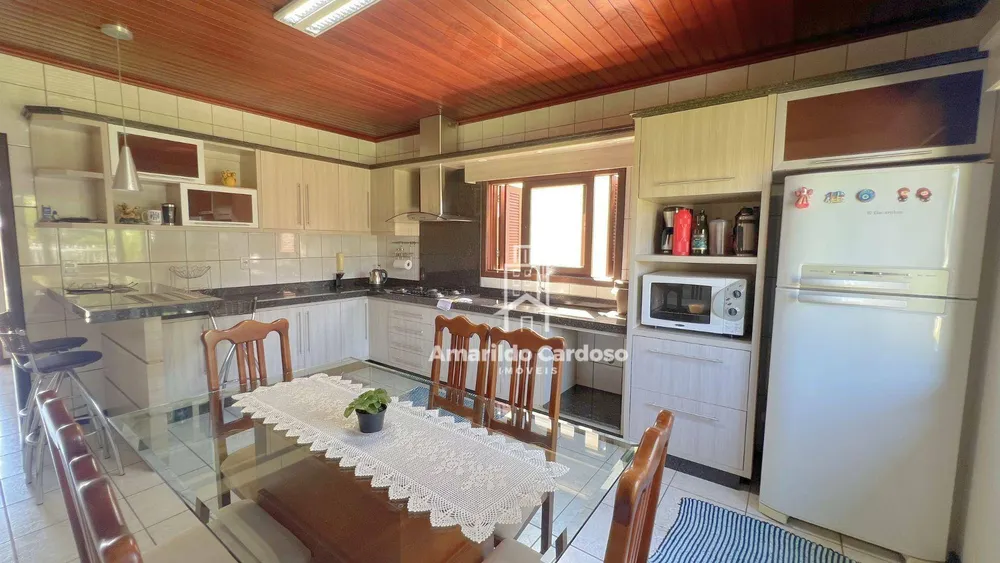 Casa, 3 quartos, 195 m² - Foto 10