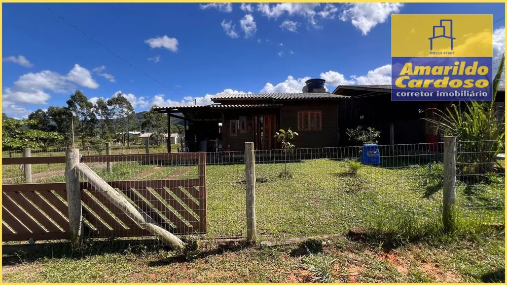 Casa à venda com 4 quartos, 100m² - Foto 4