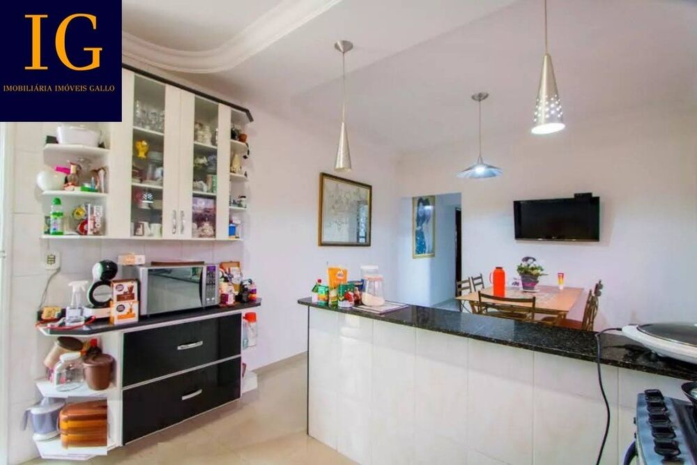 Casa à venda com 4 quartos, 224m² - Foto 7