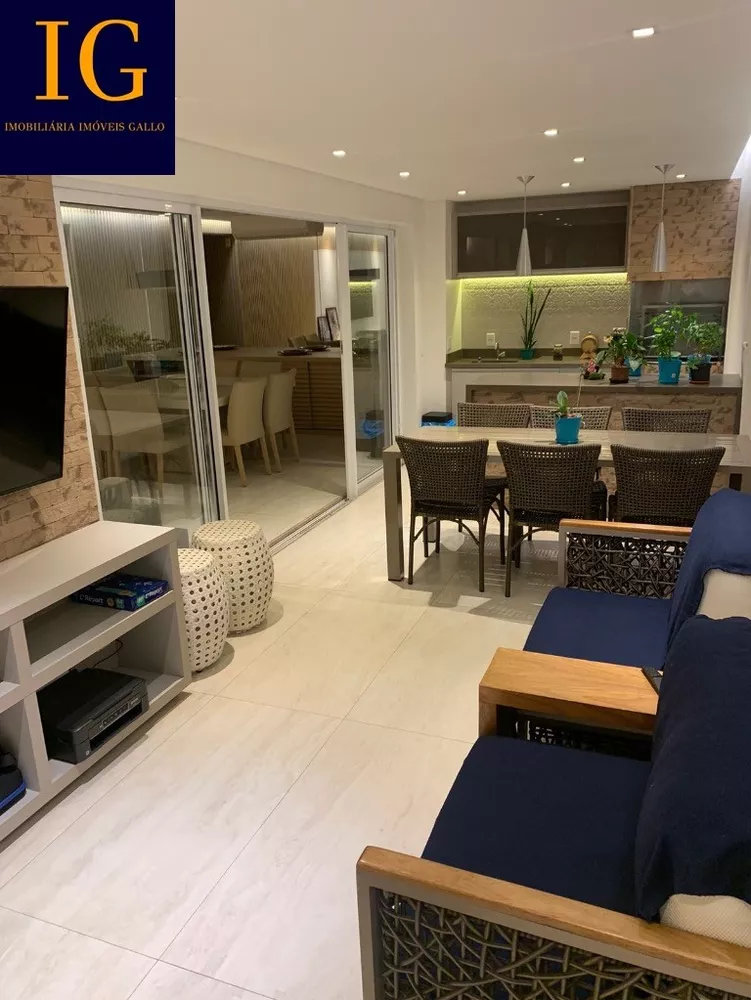 Apartamento à venda com 3 quartos, 162m² - Foto 1