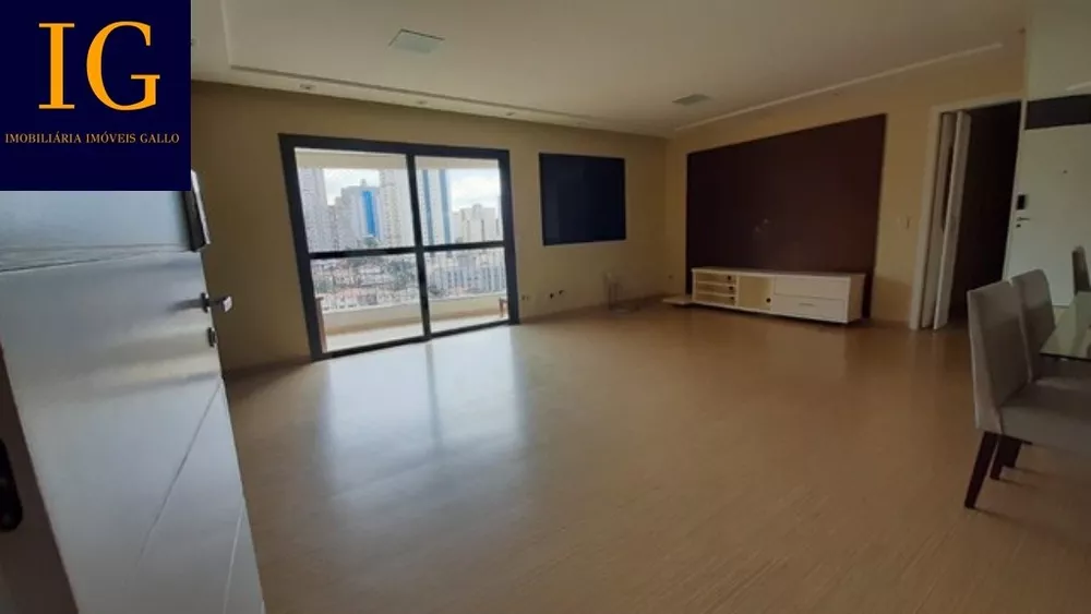 Apartamento à venda com 3 quartos, 114m² - Foto 1