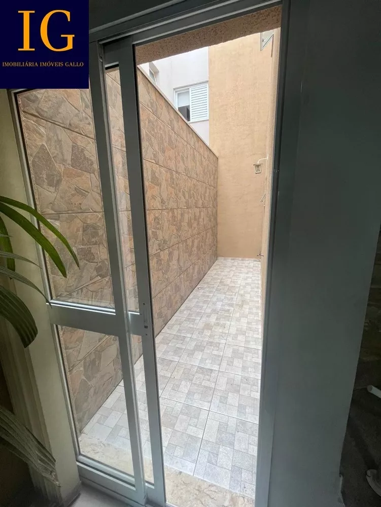 Casa à venda com 3 quartos, 232m² - Foto 8