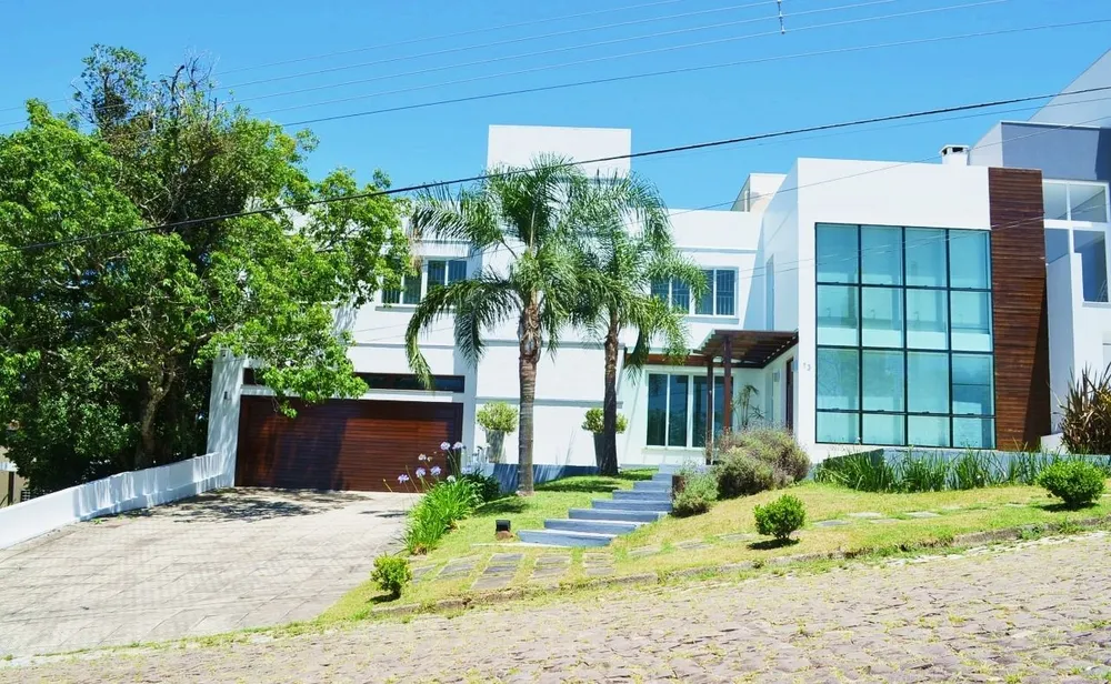 Casa, 3 quartos, 274 m² - Foto 1