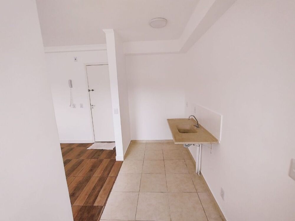 Apartamento à venda com 2 quartos, 46m² - Foto 2