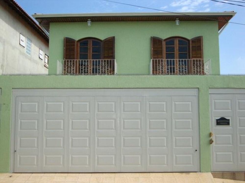 Casa, 5 quartos, 277 m² - Foto 1
