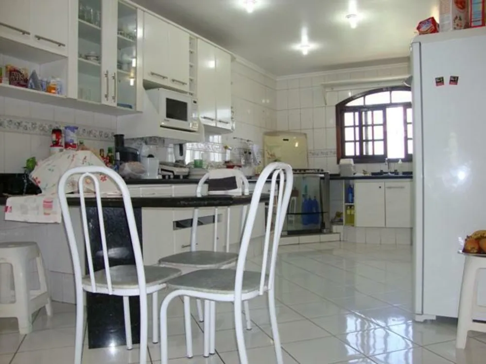 Casa, 5 quartos, 277 m² - Foto 4
