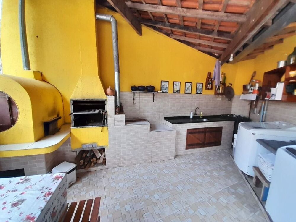 Chácara à venda com 4 quartos, 1500m² - Foto 9