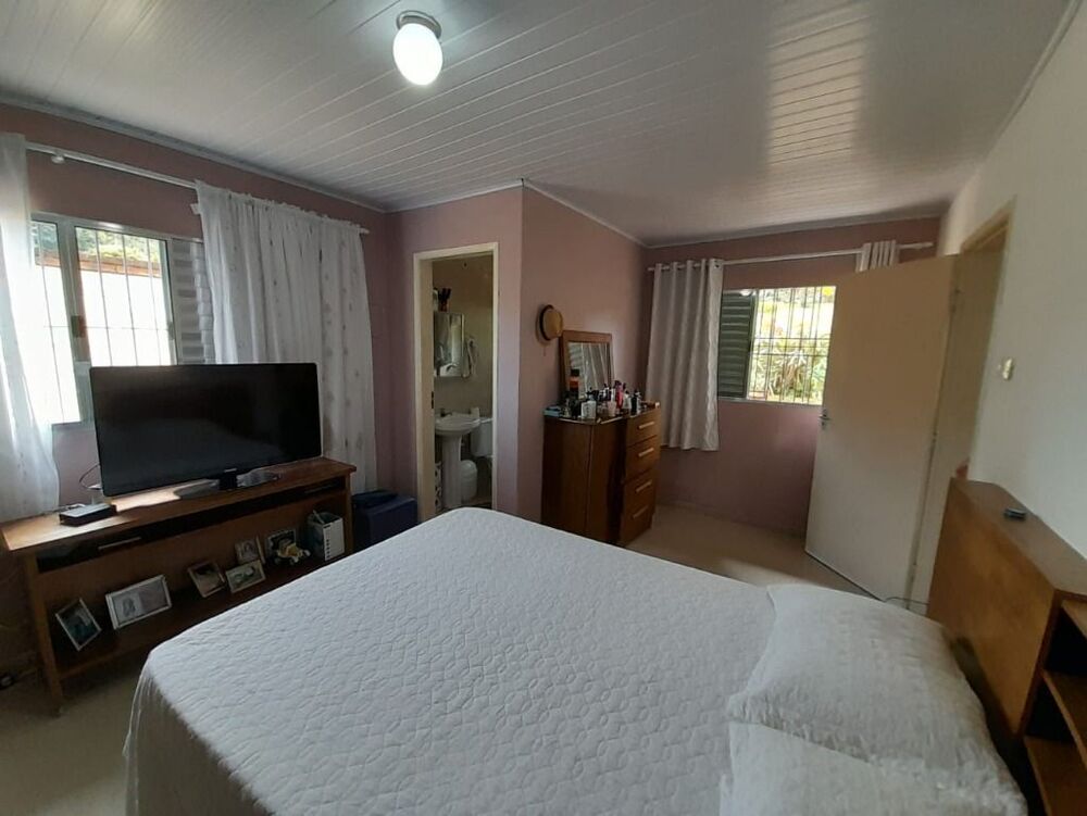 Chácara à venda com 4 quartos, 1500m² - Foto 22