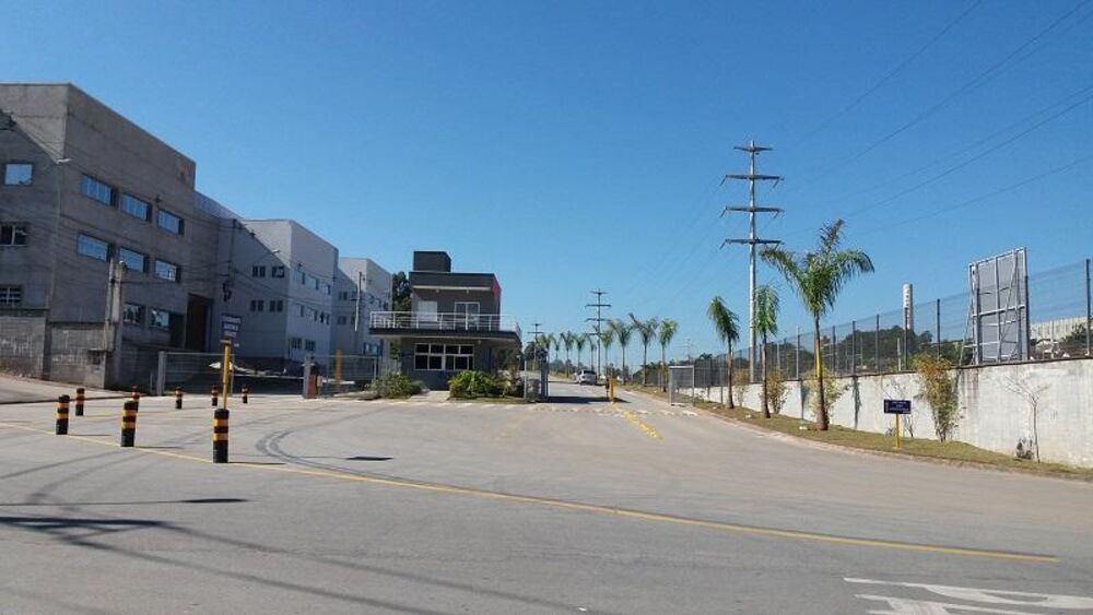Loteamento e Condomínio, 736 m² - Foto 1