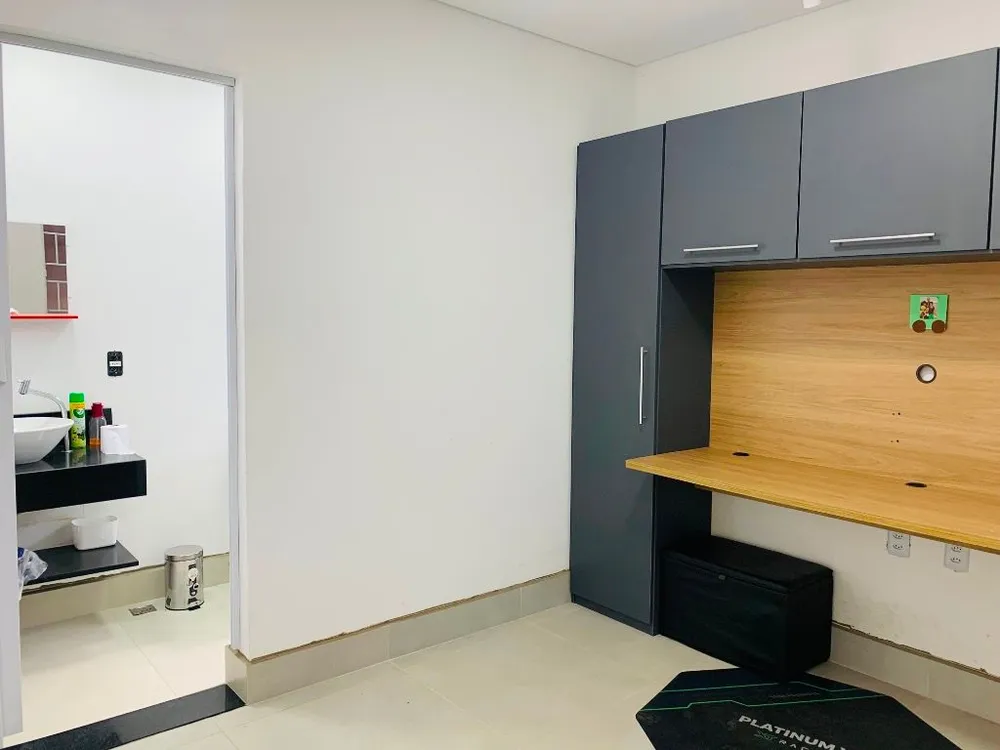 Casa, 3 quartos, 216 m² - Foto 4