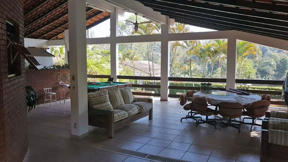 Casa de Condomínio à venda com 4 quartos, 450m² - Foto 4