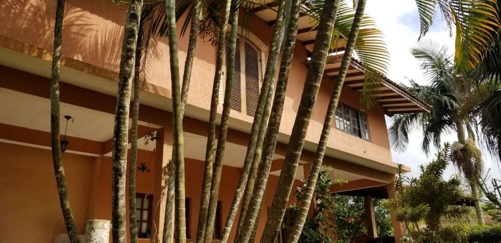 Chácara, 3 quartos, 1140 m² - Foto 2