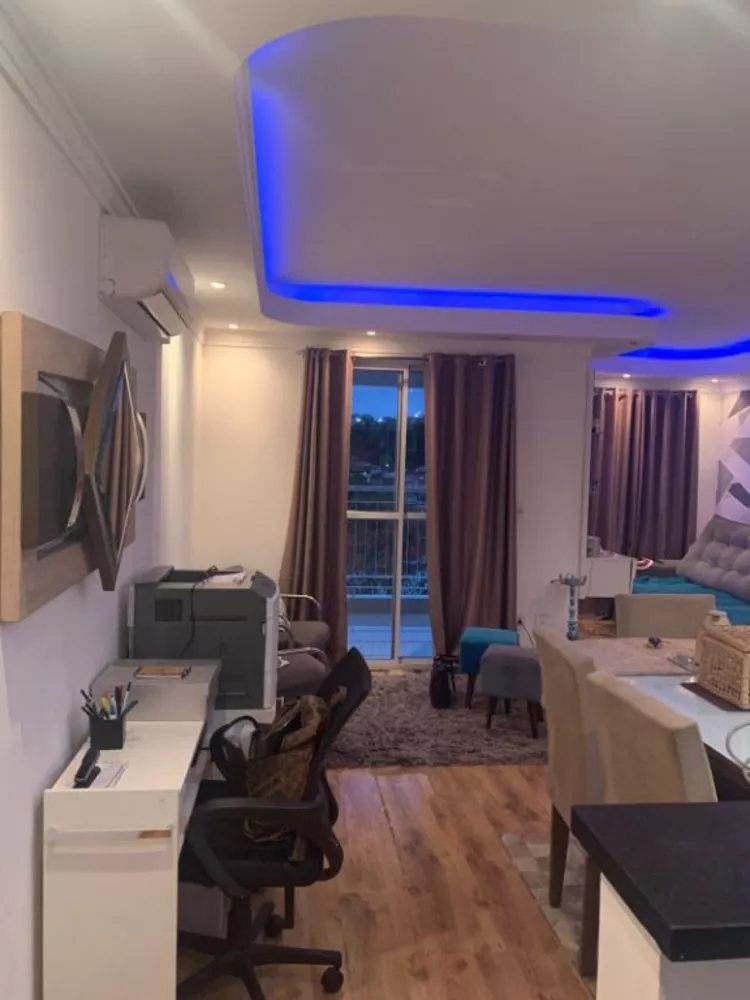 Apartamento à venda com 3 quartos, 63m² - Foto 4