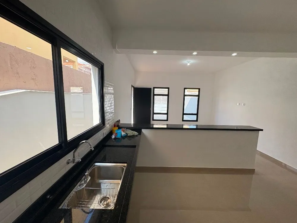 Casa, 2 quartos, 200 m² - Foto 2