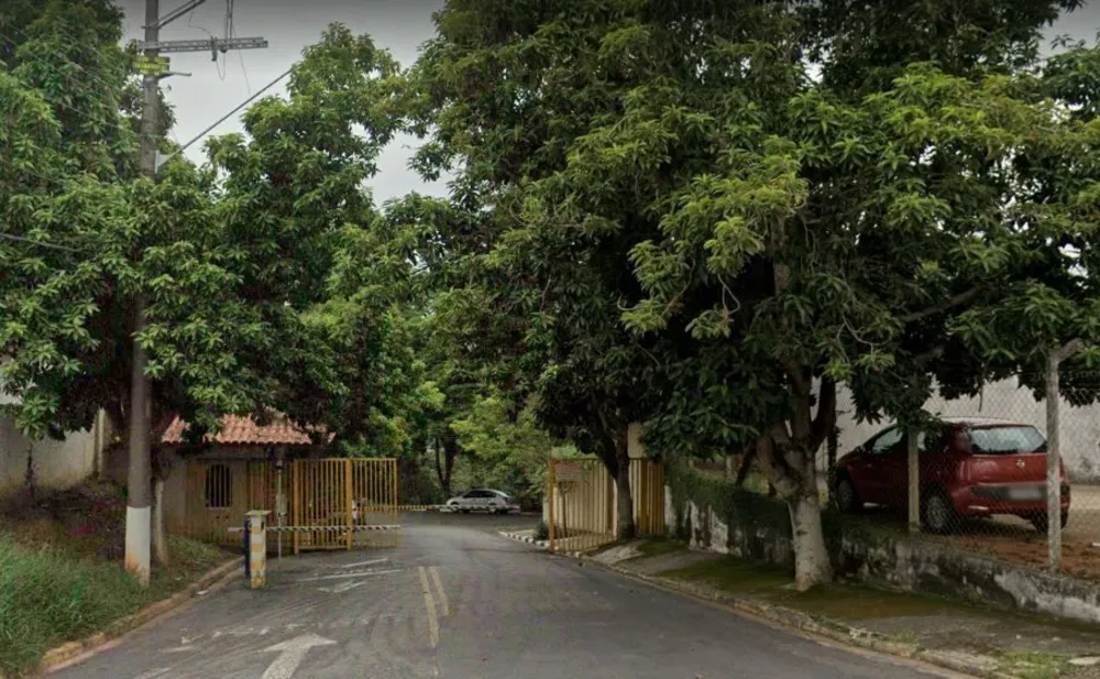 Loteamento e Condomínio, 403 m² - Foto 1