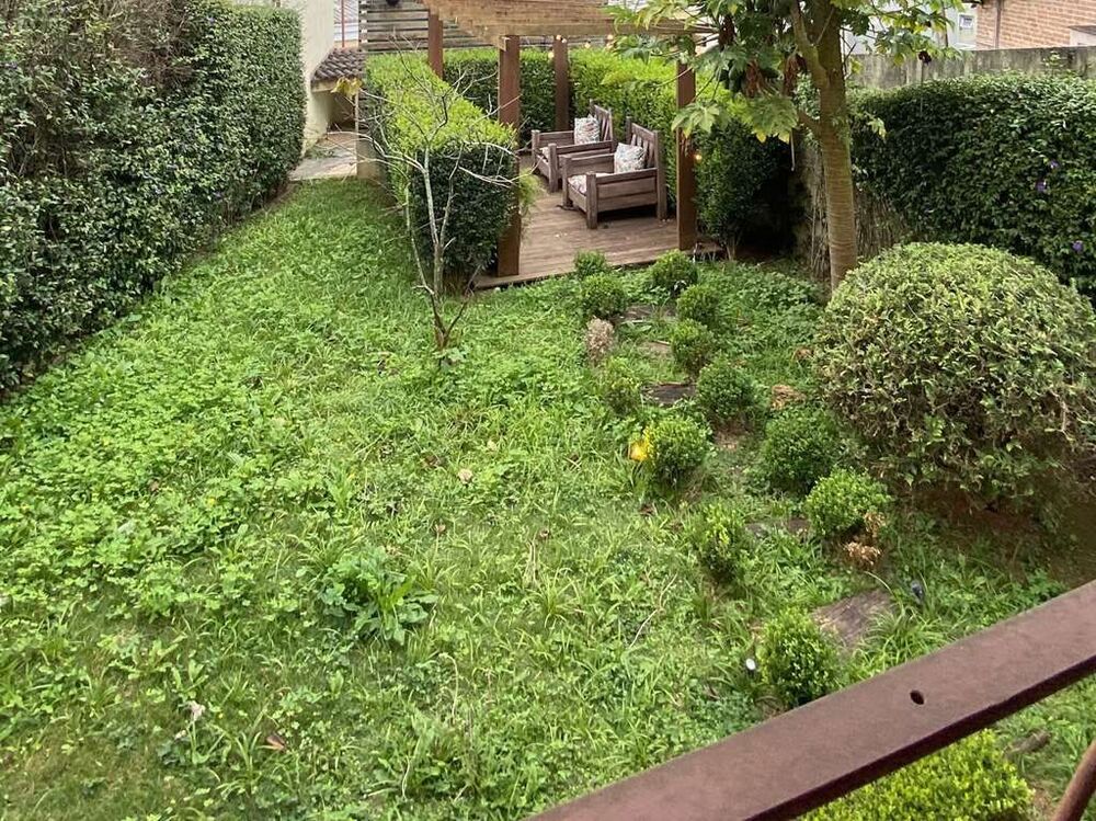 Casa de Condomínio à venda com 4 quartos, 325m² - Foto 4