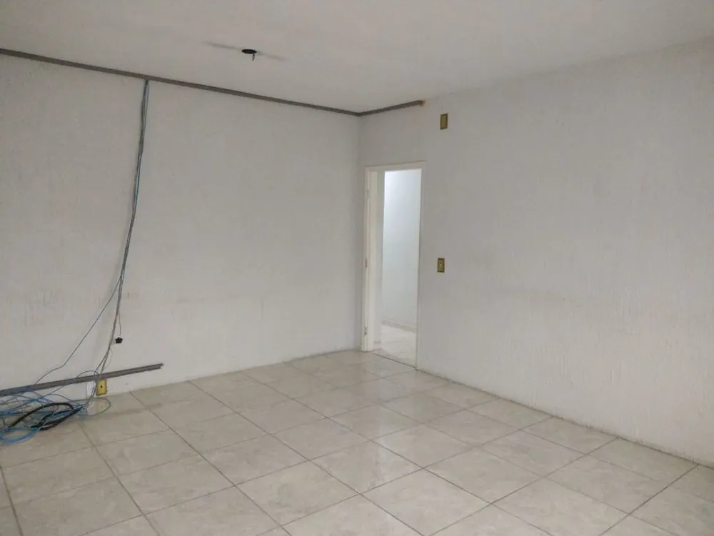 Casa, 2 quartos, 250 m² - Foto 8