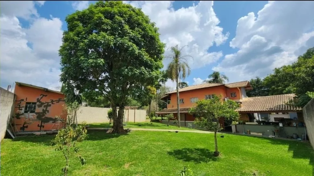 Casa de Condomínio à venda com 3 quartos, 260m² - Foto 1