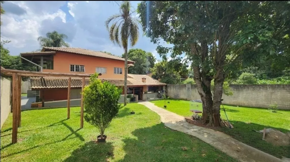 Casa de Condomínio à venda com 3 quartos, 260m² - Foto 3