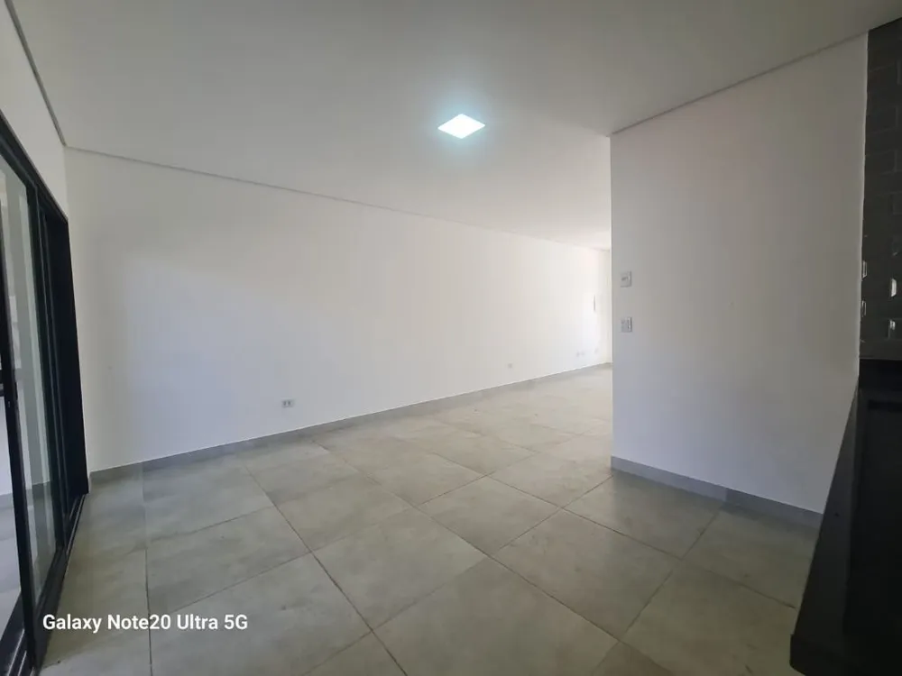 Casa, 3 quartos, 121 m² - Foto 2