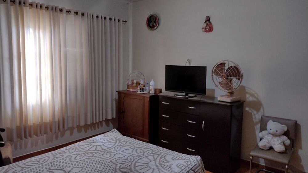 Casa à venda e aluguel com 3 quartos, 230m² - Foto 13