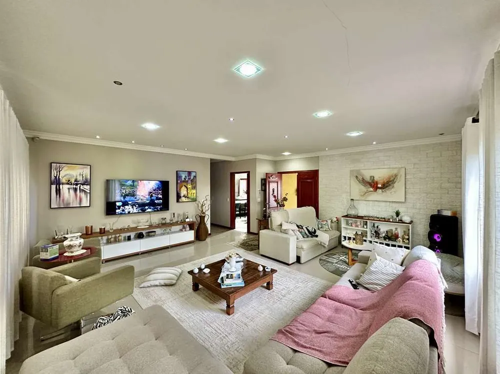 Casa, 3 quartos, 280 m² - Foto 2