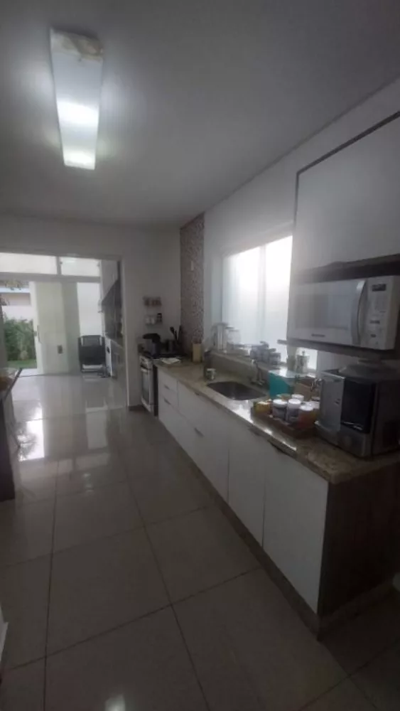 Casa de Condomínio à venda com 3 quartos, 182m² - Foto 18