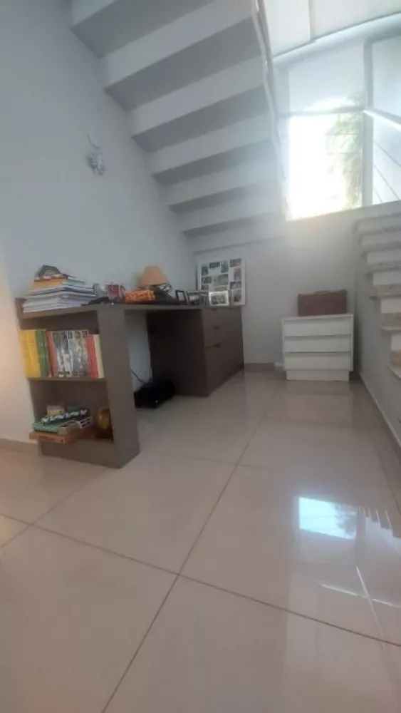 Casa de Condomínio à venda com 3 quartos, 182m² - Foto 12