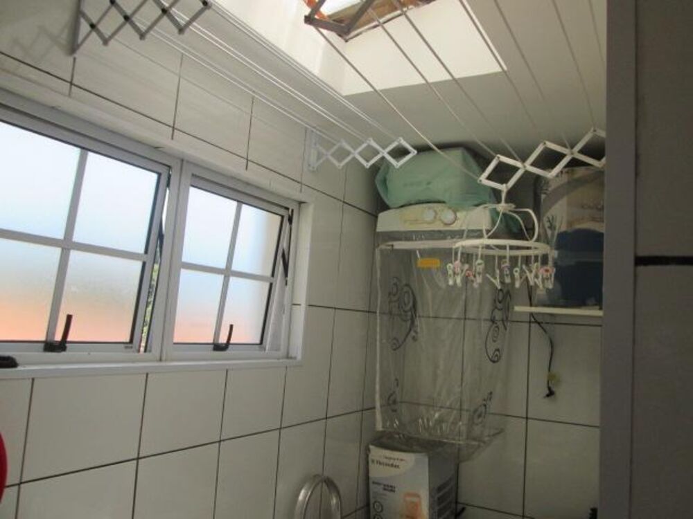 Casa de Condomínio à venda e aluguel com 3 quartos, 84m² - Foto 21