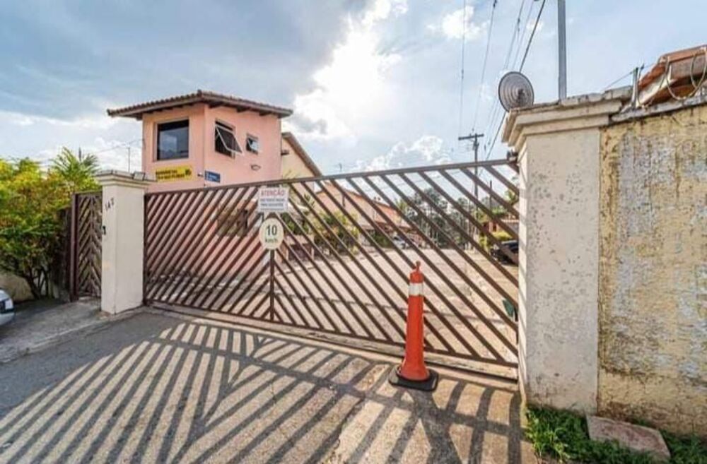 Casa de Condomínio à venda e aluguel com 3 quartos, 84m² - Foto 1