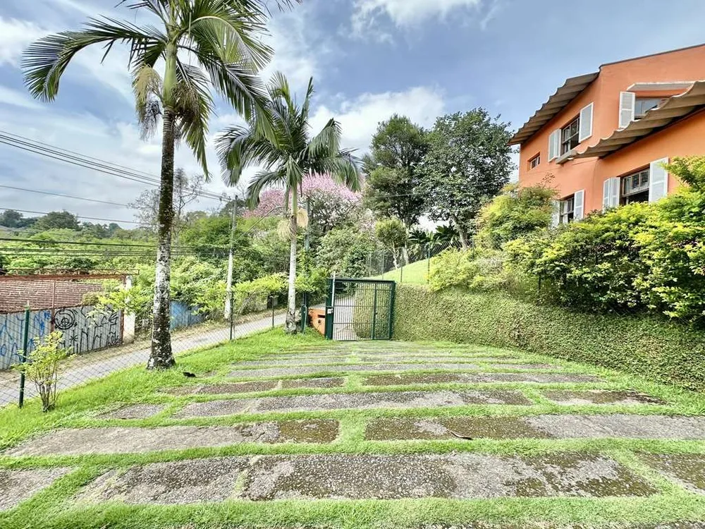 Casa, 4 quartos, 218 m² - Foto 2