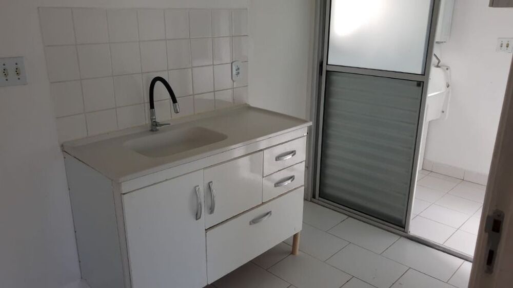 Apartamento à venda com 2 quartos, 50m² - Foto 2