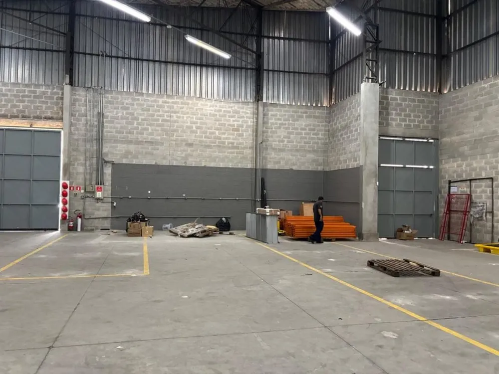 Depósito-Galpão, 710 m² - Foto 2