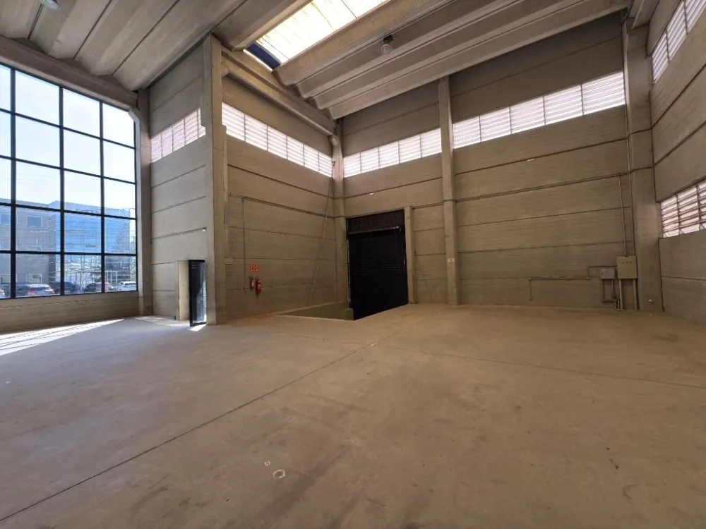 Depósito-Galpão, 909 m² - Foto 2