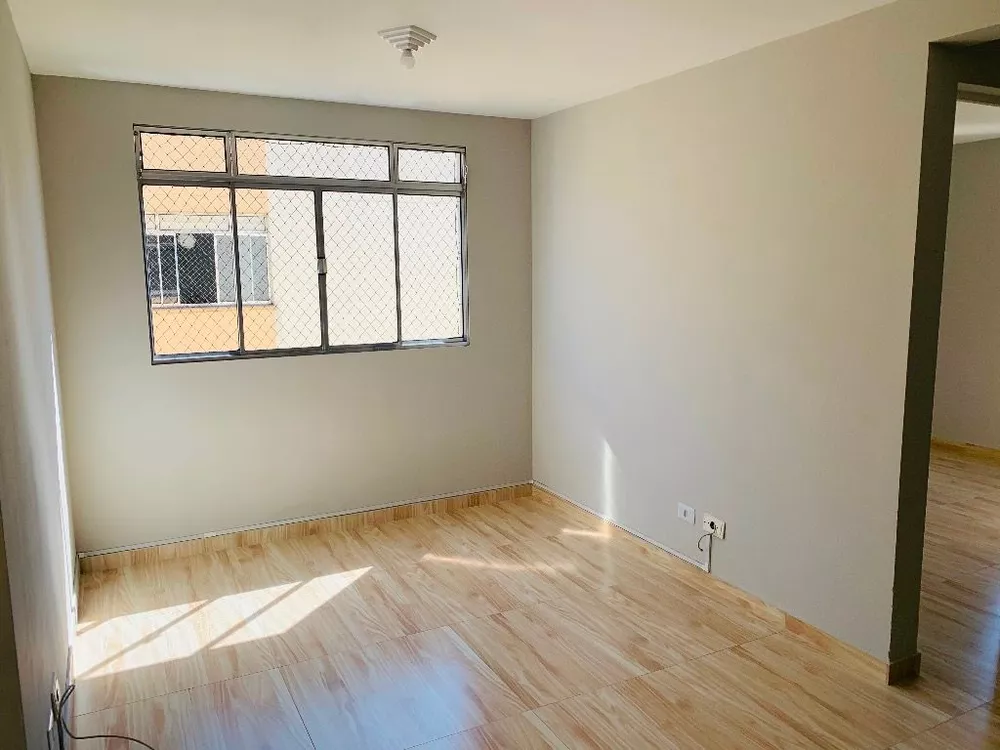 Apartamento para alugar com 2 quartos, 55m² - Foto 4