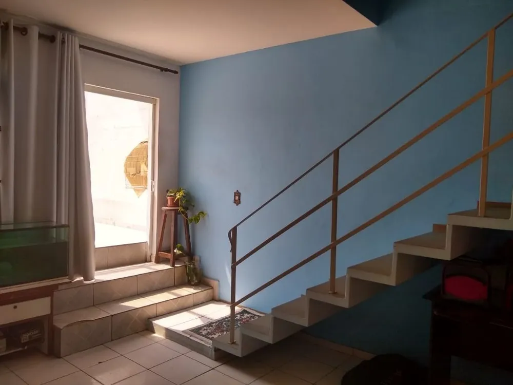 Casa, 3 quartos, 148 m² - Foto 2