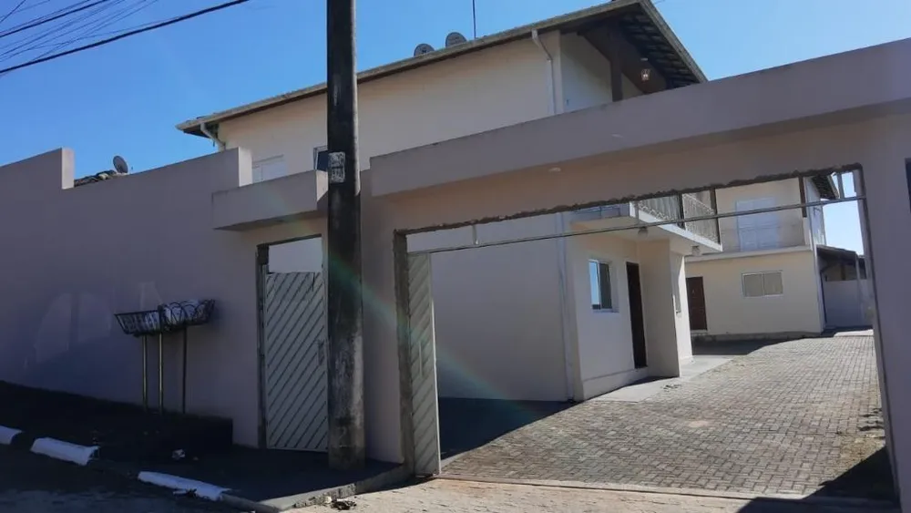 Casa, 2 quartos, 60 m² - Foto 1