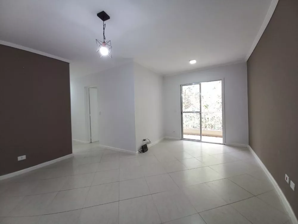 Apartamento à venda com 3 quartos, 65m² - Foto 1