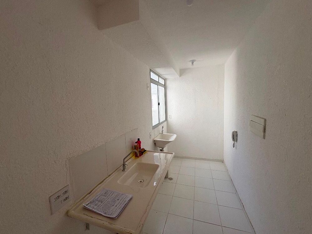 Apartamento à venda com 2 quartos, 40m² - Foto 11