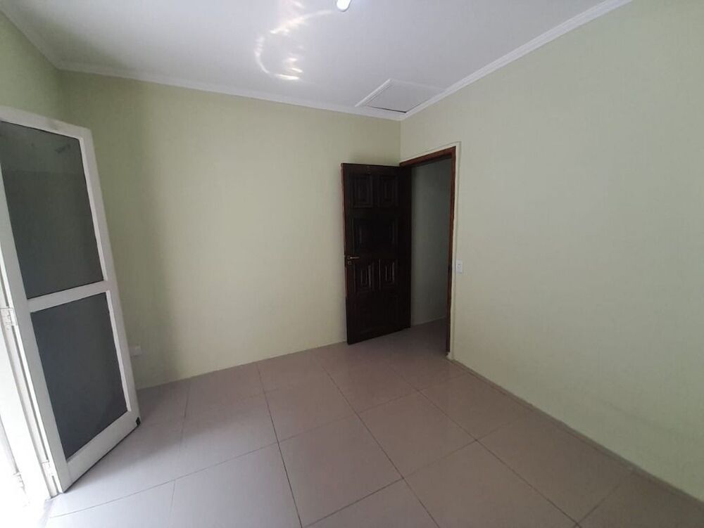 Casa à venda e aluguel com 2 quartos, 175m² - Foto 6