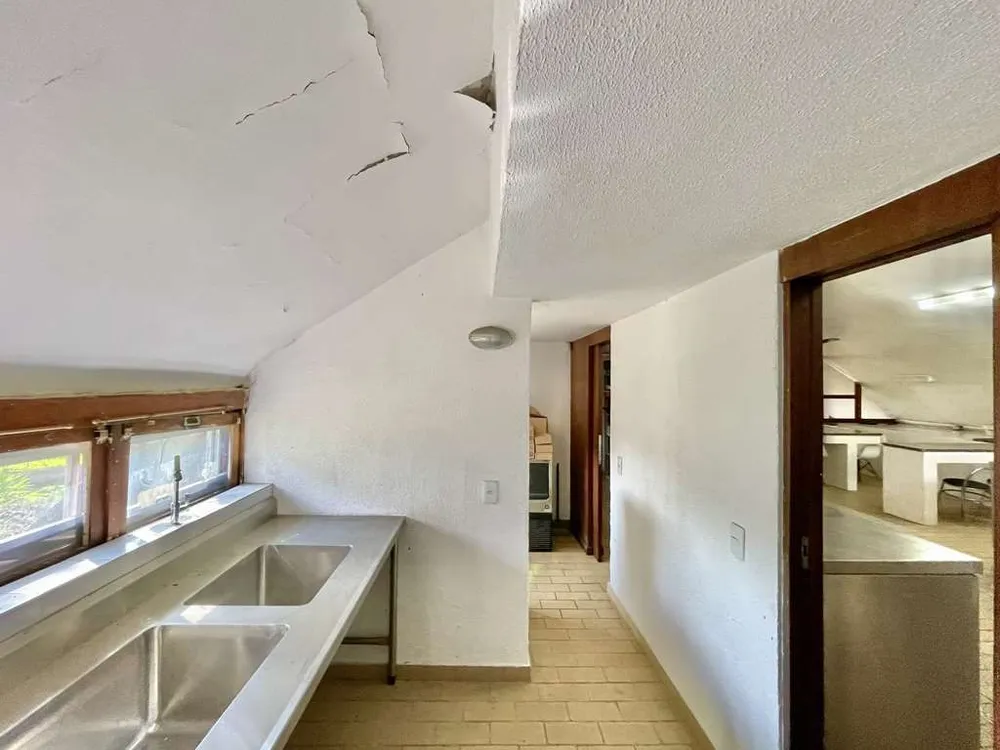 Casa, 4 quartos, 253 m² - Foto 10