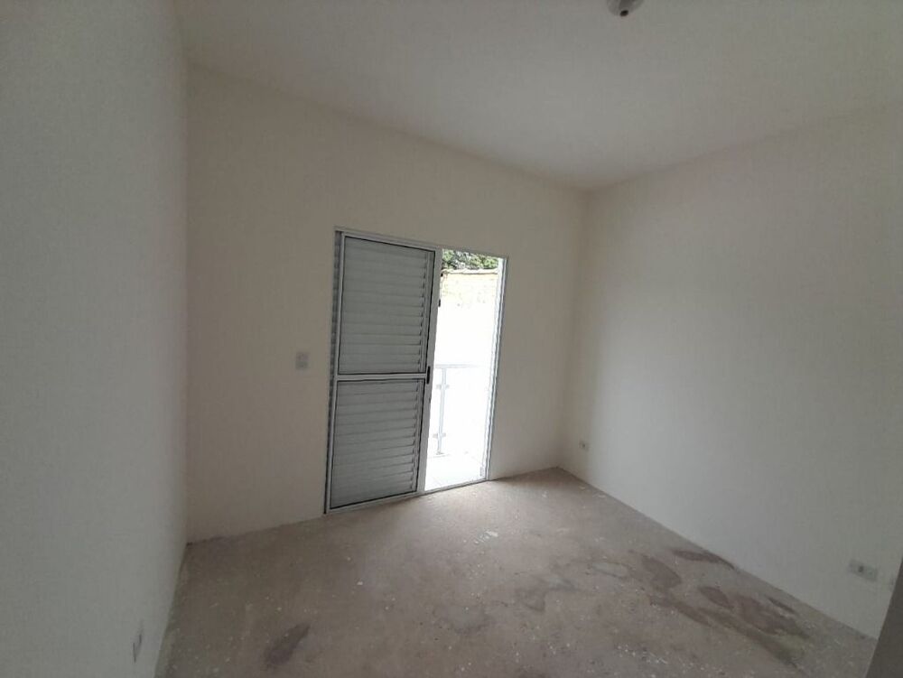 Casa à venda com 3 quartos, 78m² - Foto 2