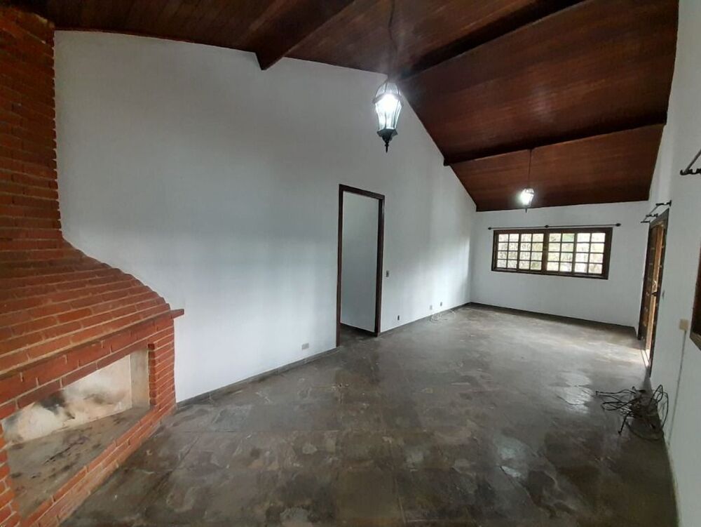 Chácara à venda com 3 quartos, 1850m² - Foto 2